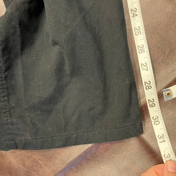 New Wrangler Mens 44x30 Black Cargo Pants Relaxed Fit Tech Pocket Cotton Utility - Picture 13 of 15